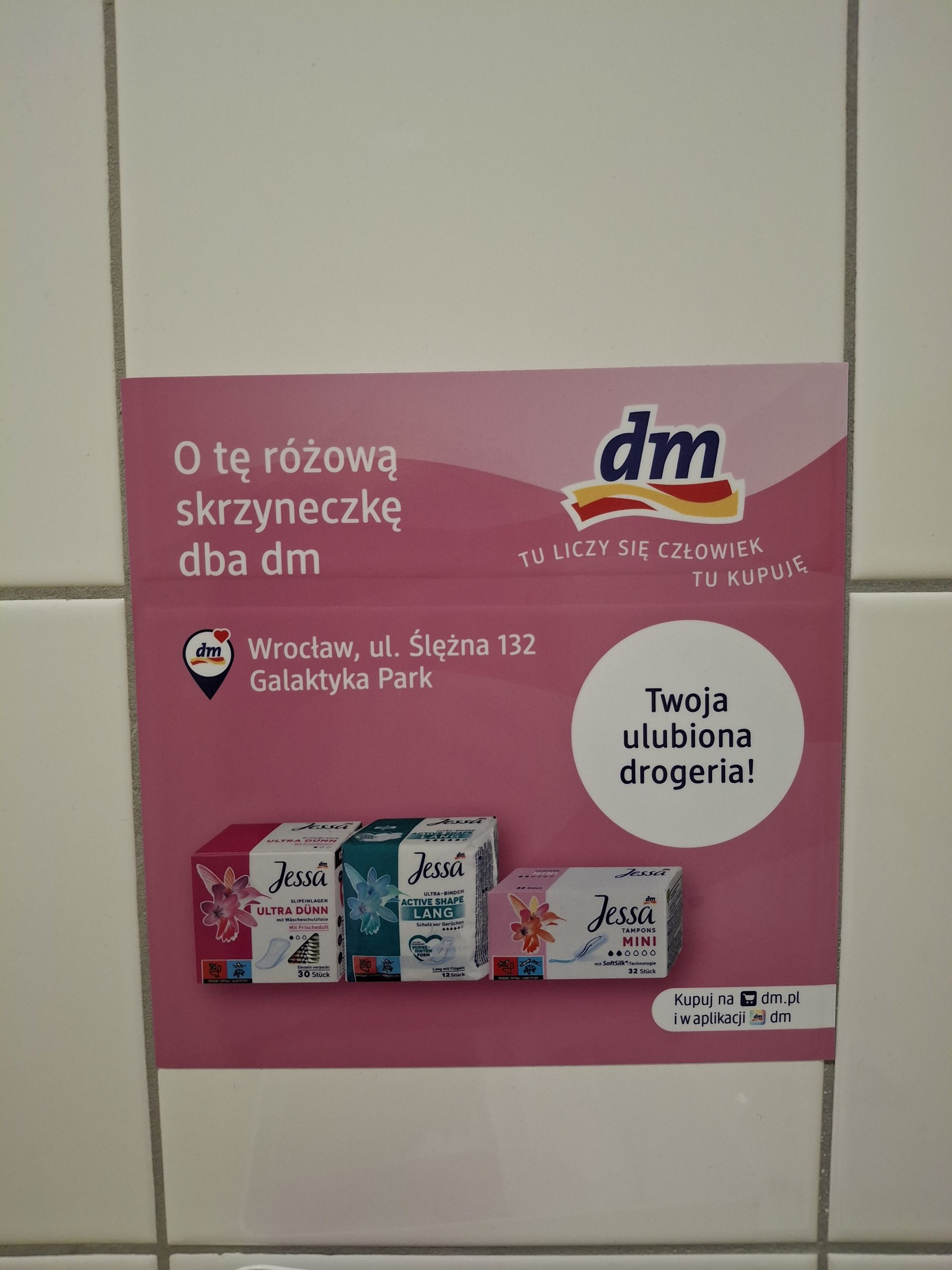 Różowe Skrzyneczki z Drogerii DM