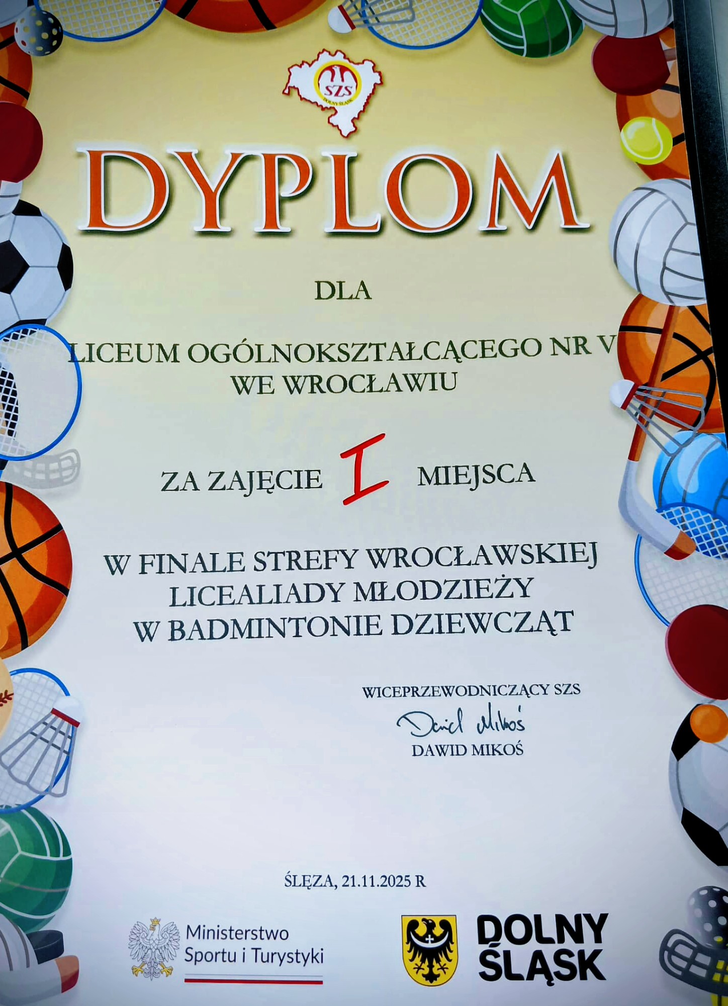 I MIEJSCE W FINALE STREFY WROCŁAWSKIEJ LICEALIADY MŁODZIEŻY W BADMINTONIE DZIEWCZĄT
